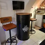 Appartement Tiny Studio, Rustic Style, Historic Center *
