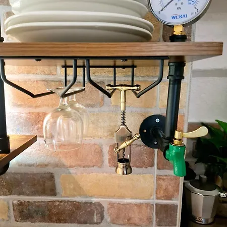 Tiny Studio, Rustic Style, Historic Center * Sanremo