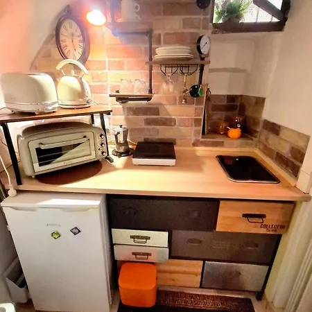 Lejlighed Tiny Studio, Rustic Style, Historic Center