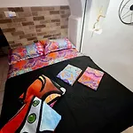 Tiny Studio, Rustic Style, Historic Center アパート *