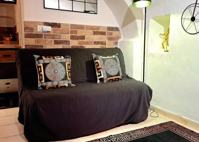 Tiny Studio, Rustic Style, Historic Center San Remo