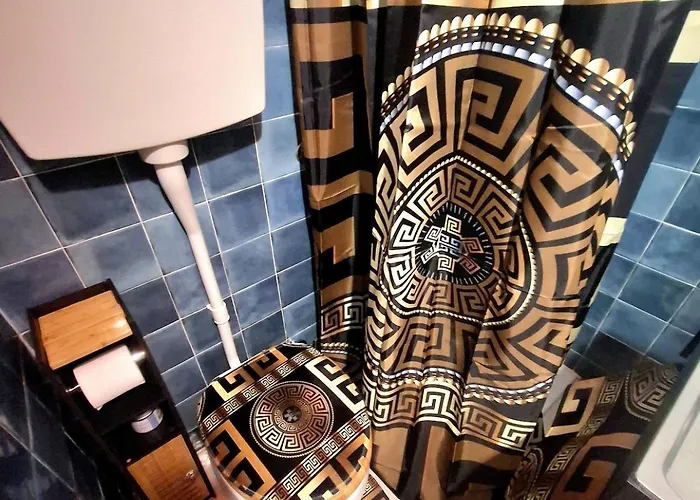 Tiny Studio, Rustic Style, Historic Center * San Remo