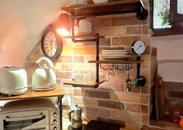 Tiny Studio, Rustic Style, Historic Center Apartman *